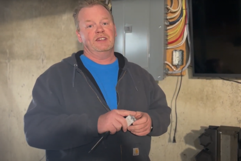 How-to-wire-a-residential-120-volt-outlet Wiring a residential 120 Volt outlet